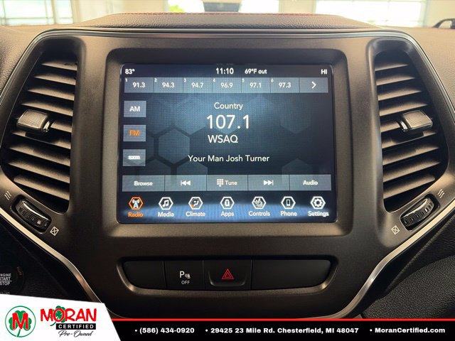 Used 2019 Jeep Cherokee Trailhawk w/ Cold Weather Group AWD/4WD image 22