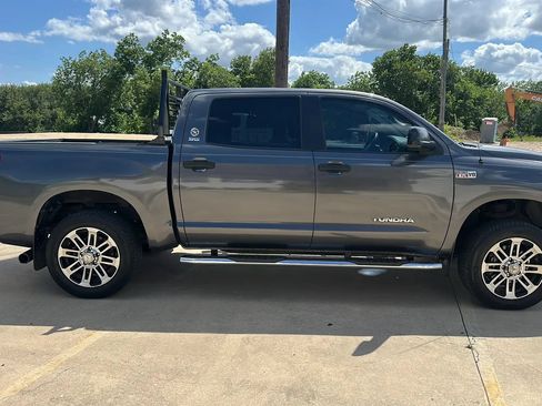 Used 2012 Toyota Tundra 2WD CrewMax w/ SR5 Pkg image 6