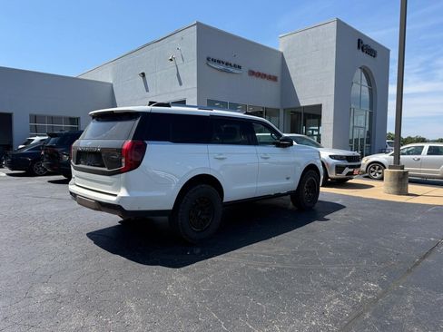 Used 2025 Ford Expedition King Ranch AWD/4WD image 4