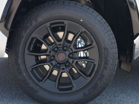 New 2026 Toyota Tundra Platinum AWD/4WD image 18