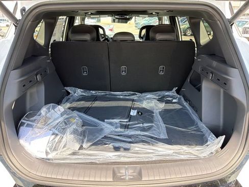 New 2027 Kia Seltos X-Line S w/ X-Line S Premium Package AWD/4WD image 25