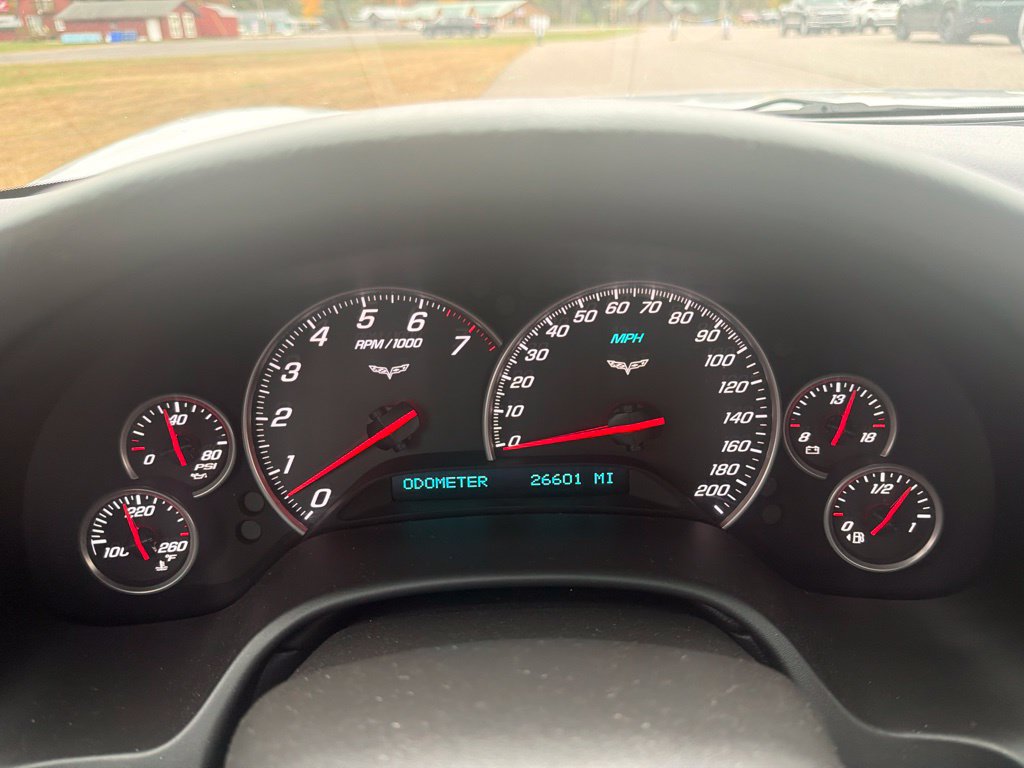 Used 2010 Chevrolet Corvette Grand Sport w/ Preferred Equipment Group RWD image 14