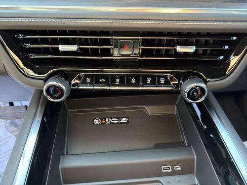New 2026 Chevrolet Tahoe Premier AWD/4WD image 23