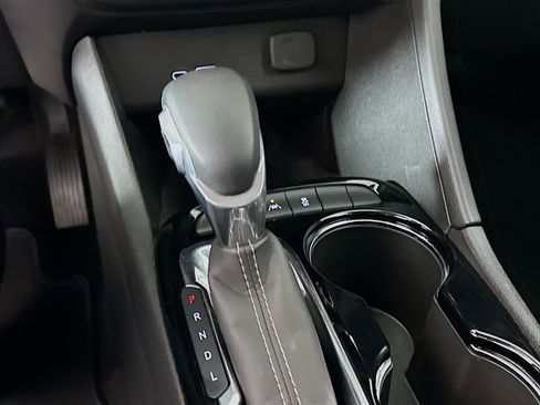 Used 2025 Buick Encore GX Preferred image 24