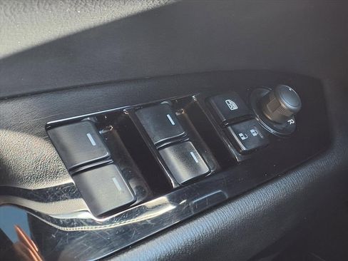 Used 2020 MAZDA CX-5 Touring image 24