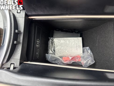 Used 2016 Mercedes-Benz GLC 300 image 26