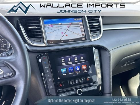Used 2019 INFINITI QX50 Luxe w/ Navigation Package AWD/4WD image 23