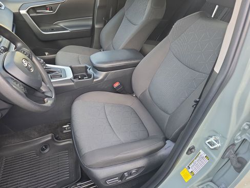 Used 2023 Toyota RAV4 XLE image 20