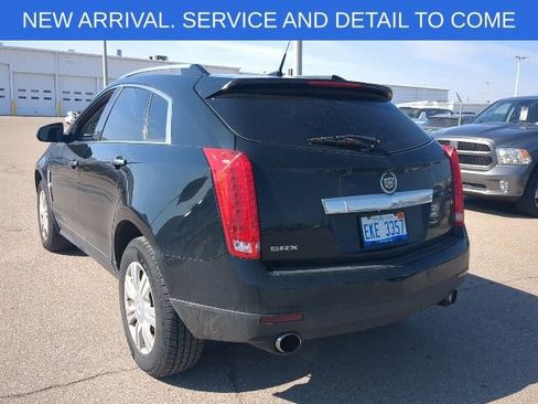 Used 2011 Cadillac SRX Luxury FWD image 3