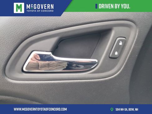 Used 2019 GMC Canyon SLE w/ Elevation Edition image 12