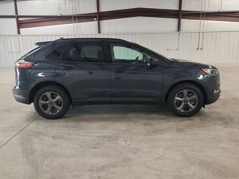 Used 2024 Ford Edge SEL w/ Sport Appearance Package AWD/4WD image 6