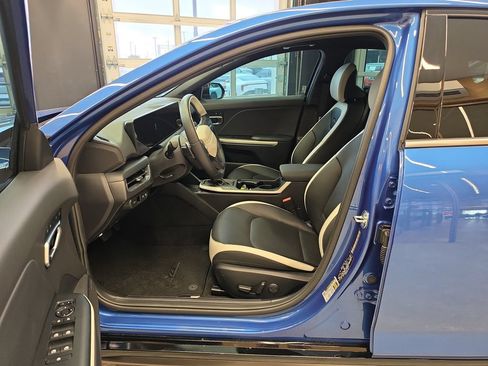 Certified 2025 Kia K4 GT-Line w/ GT-Line Premium Package FWD image 15