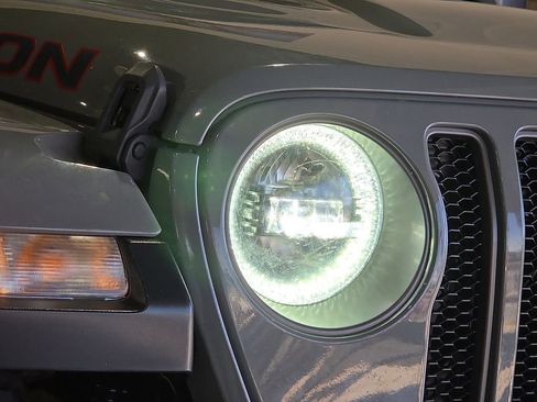 Used 2018 Jeep Wrangler Unlimited Rubicon image 8