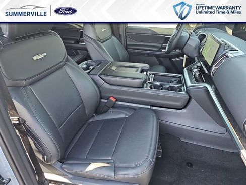 New 2026 Ford Expedition Platinum image 12