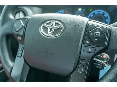 Used 2023 Toyota Tacoma SR AWD/4WD image 28