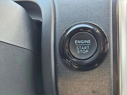 Certified 2025 Ford Expedition Max Active image 9