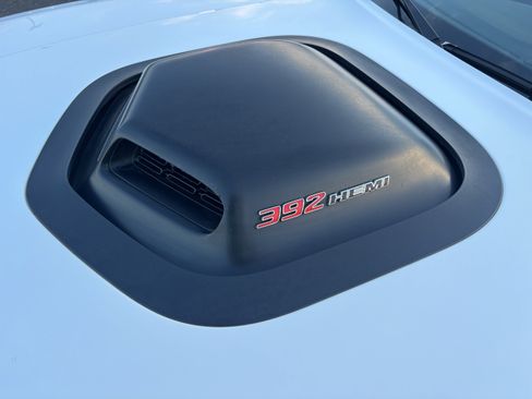 Used 2016 Dodge Challenger R/T Scat Pack RWD image 10