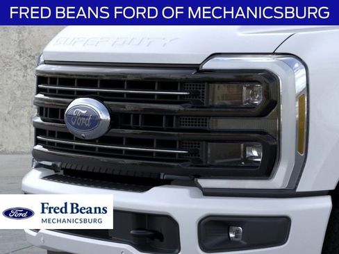New 2025 Ford F350 Platinum AWD/4WD image 17