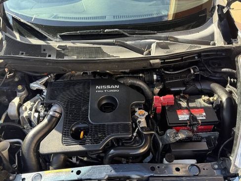 Used 2011 Nissan Juke SV FWD image 30