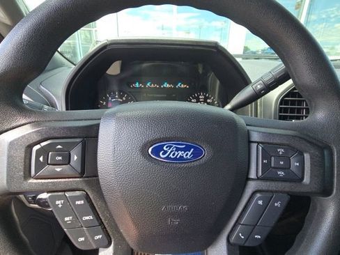 Used 2019 Ford F150 XL w/ Equipment Group 101A Mid AWD/4WD image 4