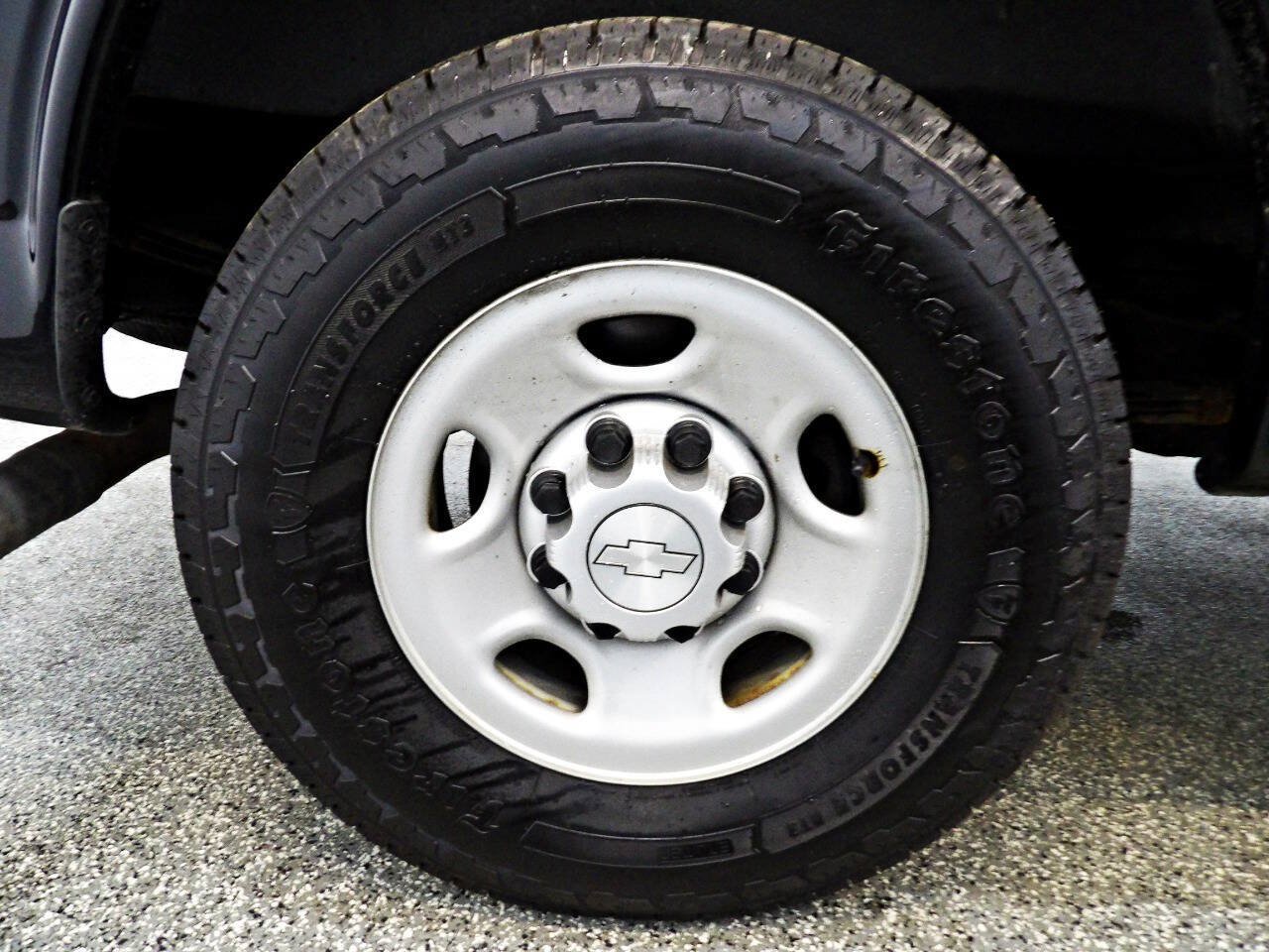 Used 2016 Chevrolet Express 2500 LS RWD image 19