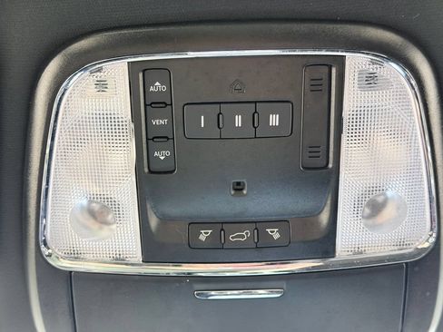 Used 2021 Jeep Grand Cherokee Laredo X AWD/4WD image 59