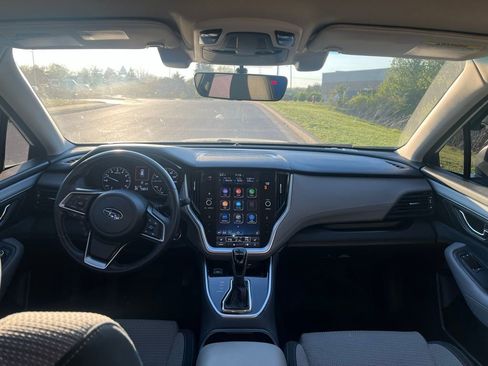 Used 2021 Subaru Outback Premium w/ Tech Package 1 AWD/4WD image 5