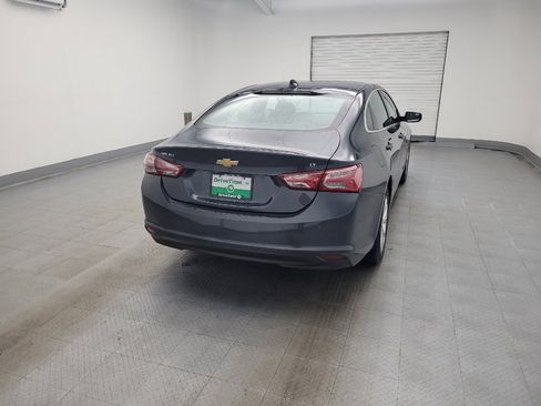 Used 2020 Chevrolet Malibu LT FWD image 7