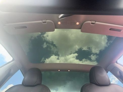 Used 2023 Tesla Model 3 Standard Range RWD image 26