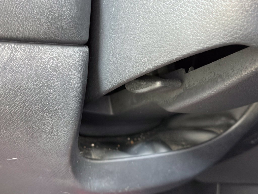 Used 2019 Nissan Pathfinder SV FWD image 40