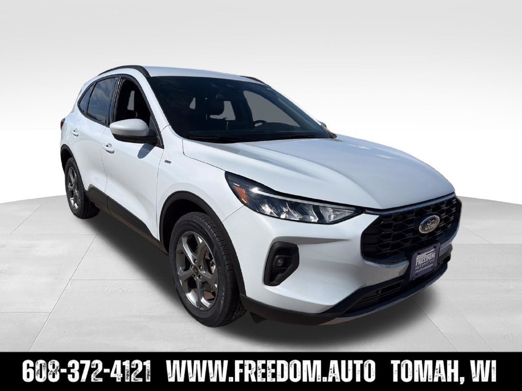 Used 2025 Ford Escape ST-Line Select AWD/4WD image 11