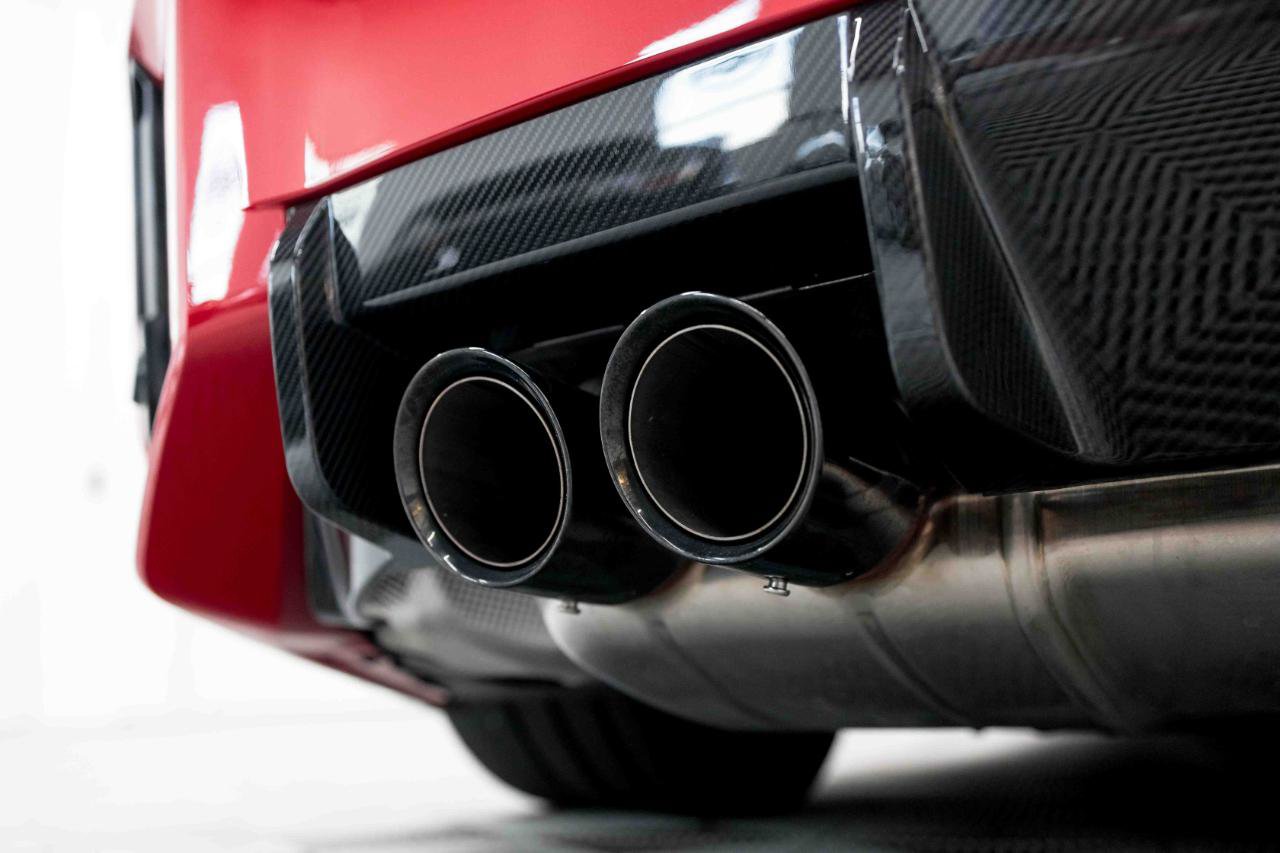 Used 2024 BMW M2 w/ Carbon Package RWD image 33