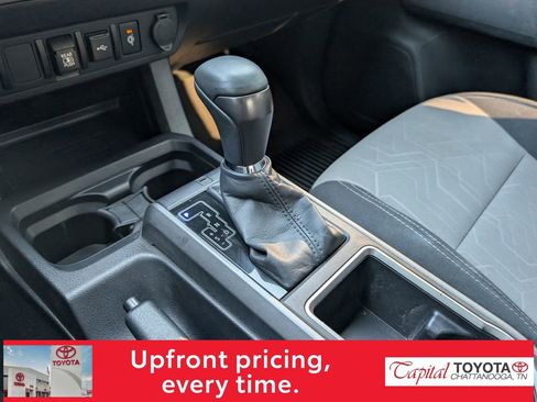 Used 2023 Toyota Tacoma TRD Sport AWD/4WD image 21