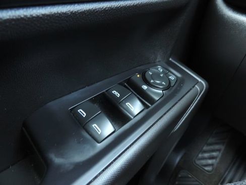 Used 2020 Chevrolet Silverado 1500 Custom w/ Custom Value Package RWD image 24