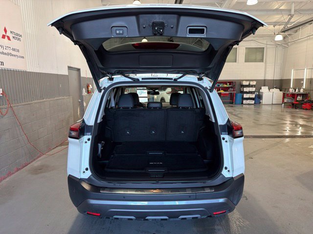Certified 2023 Nissan Rogue SL w/ SL Premium Package AWD/4WD image 5