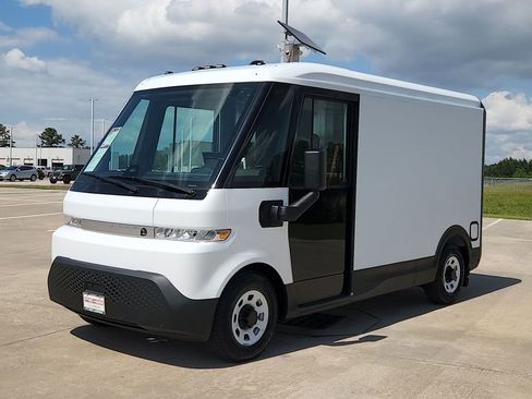 Used 2024 Chevrolet Brightdrop 400 w/ Commercial Equipment Package AWD/4WD image 3