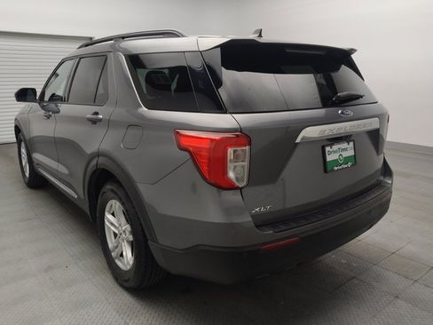 Used 2021 Ford Explorer XLT RWD image 5