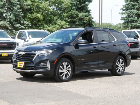 Used 2022 Chevrolet Equinox LT AWD/4WD image 3