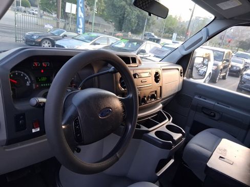 Used 2013 Ford E-150 and Econoline 150 w/ PWR Group image 11