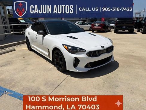 Used 2020 Kia Stinger GT1 RWD image 3