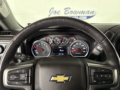Used 2021 Chevrolet Silverado 1500 LT image 4