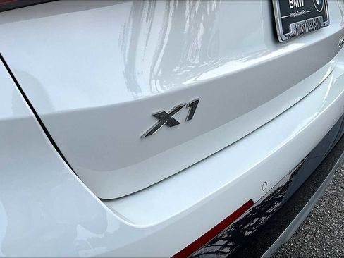 New 2025 BMW X1 xDrive28i w/ Technology Package image 15
