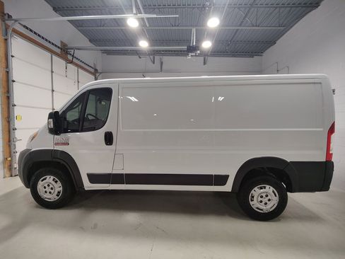 Used 2021 RAM ProMaster 3500 w/ Convenience Group image 14
