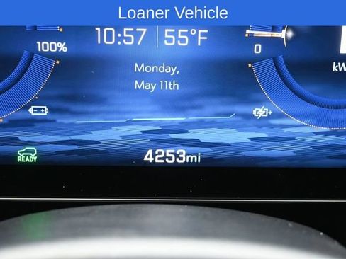 New 2025 Chevrolet Equinox EV RS FWD image 34