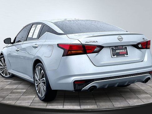Used 2023 Nissan Altima 2.5 SL image 2