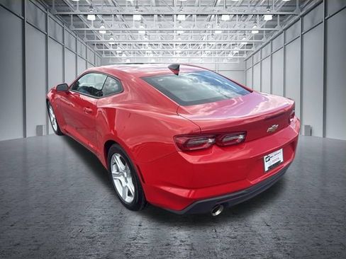 Used 2022 Chevrolet Camaro LT RWD image 3