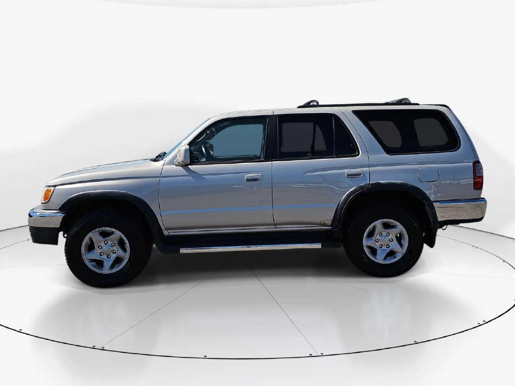 Used 2000 Toyota 4Runner SR5 RWD image 10