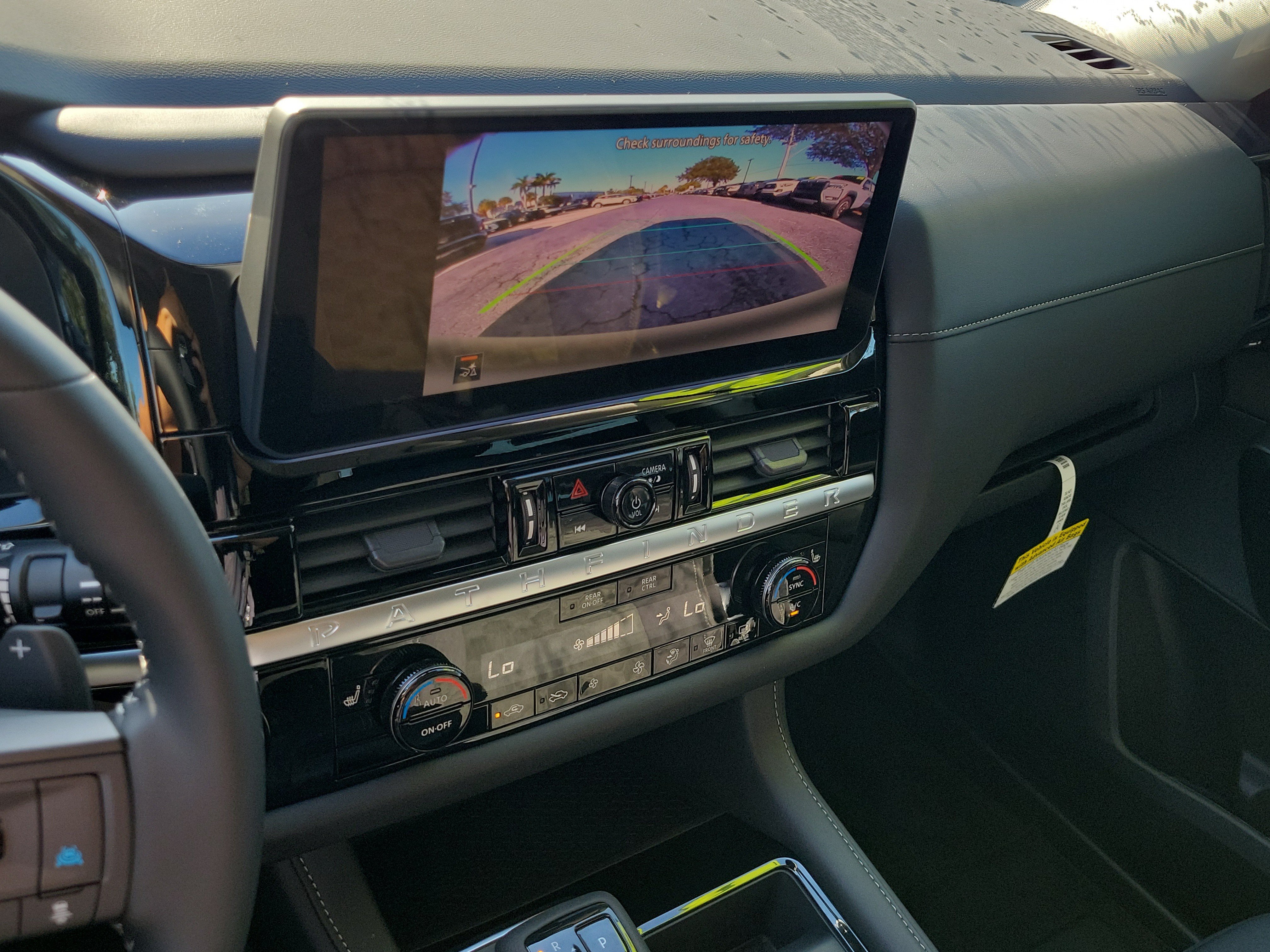 Used 2026 Nissan Pathfinder SV FWD image 25
