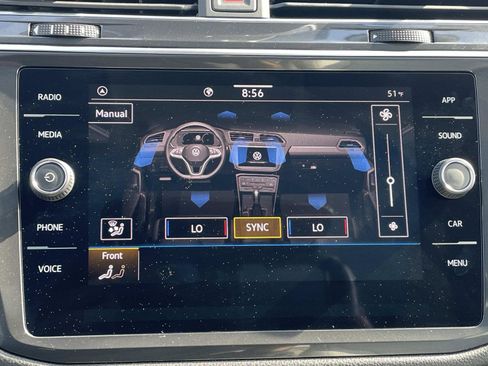 Certified 2023 Volkswagen Tiguan SE w/ Panoramic Sunroof Package image 27