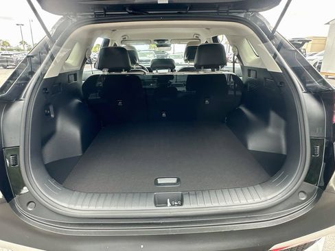 Used 2025 Kia Sportage EX AWD/4WD image 25